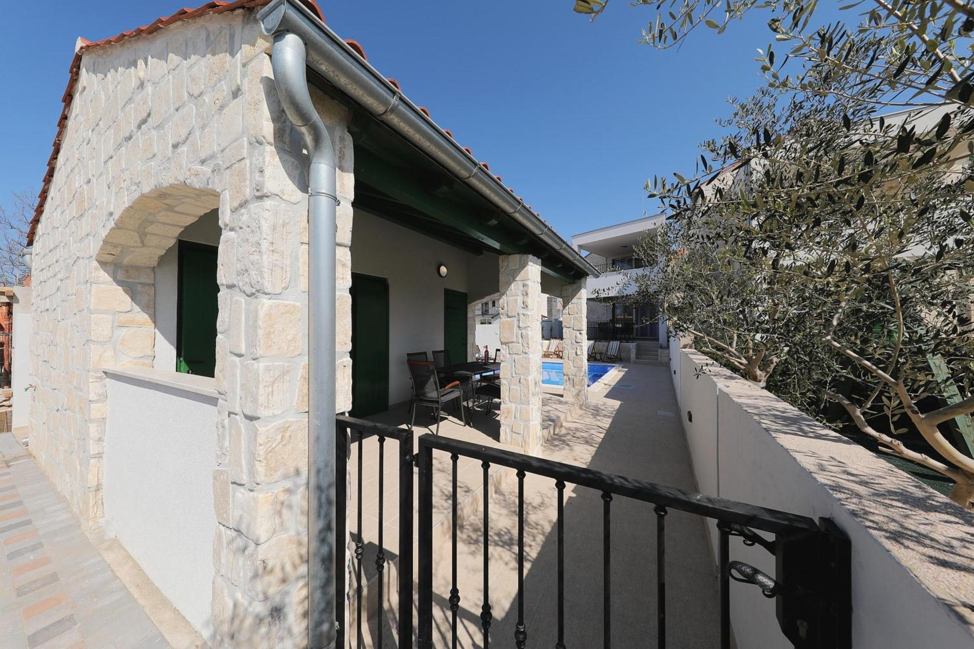 Corte & - Ae1043 * Privlaka (Zadar)